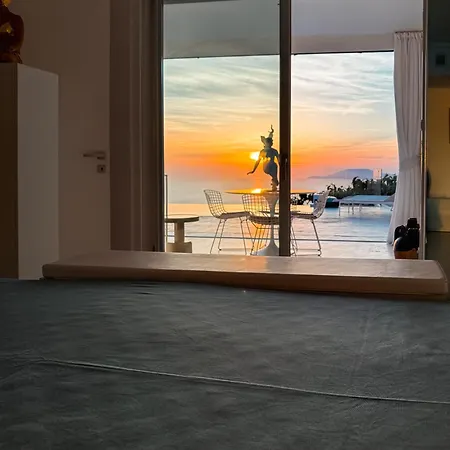 بيت ضيافة Azzurro Capri *