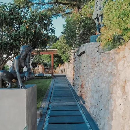 Azzurro Capri بيت ضيافة *